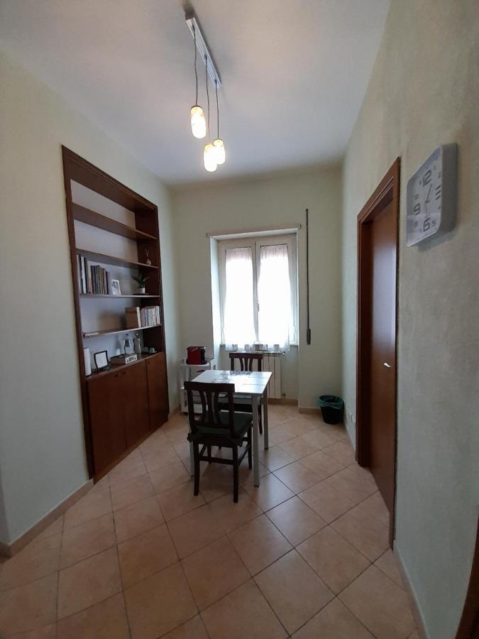 Отель A Casa Di Ciccio Da'Mmonte Веллетри Экстерьер фото